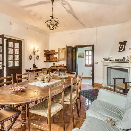 Holiday home Three-bedroom Holiday In Loc. San Gregorio *